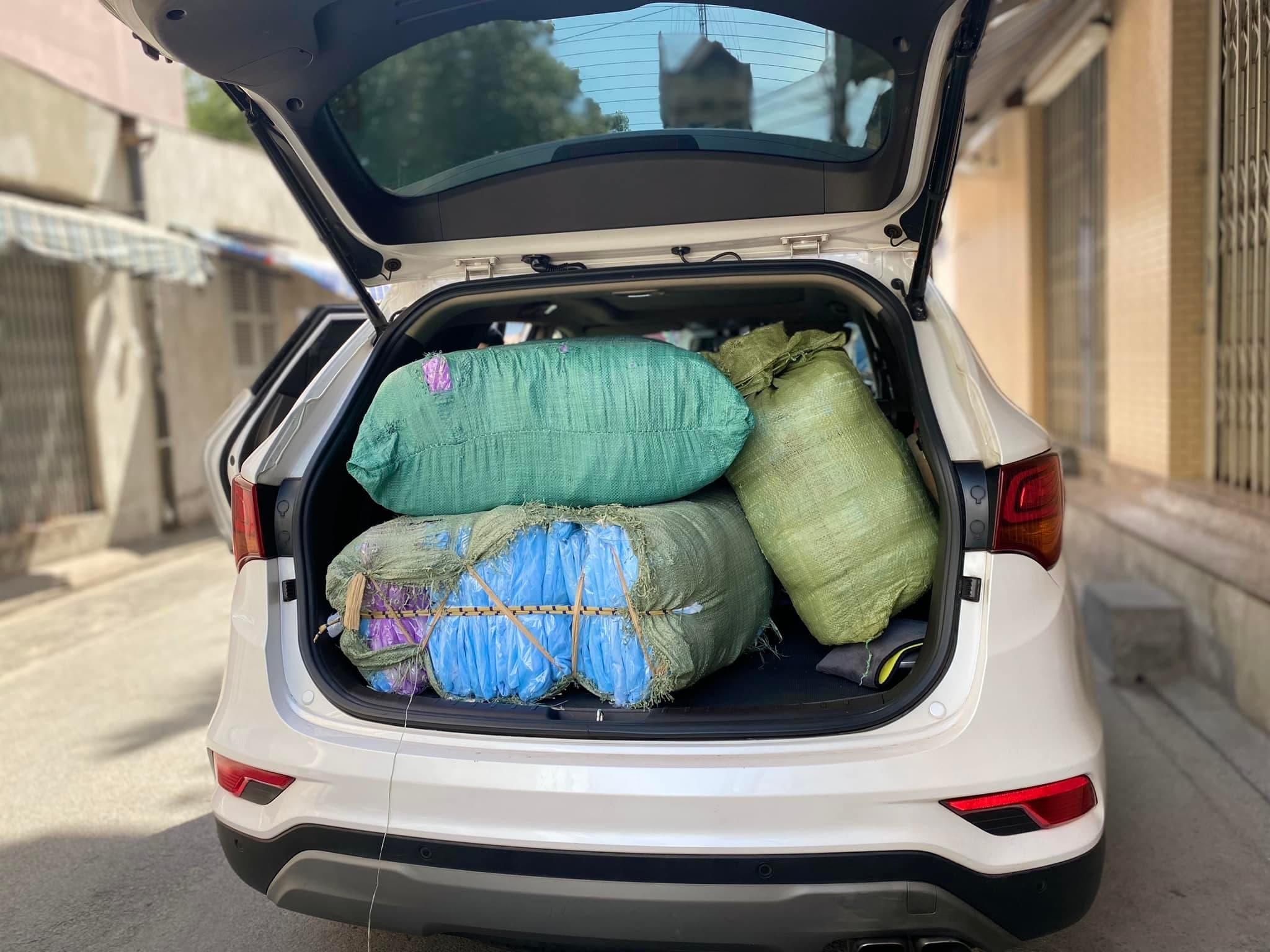 Gia công may mặc tại xưởng may tháng 4, Vĩnh Lộc, Phường Bình Tân